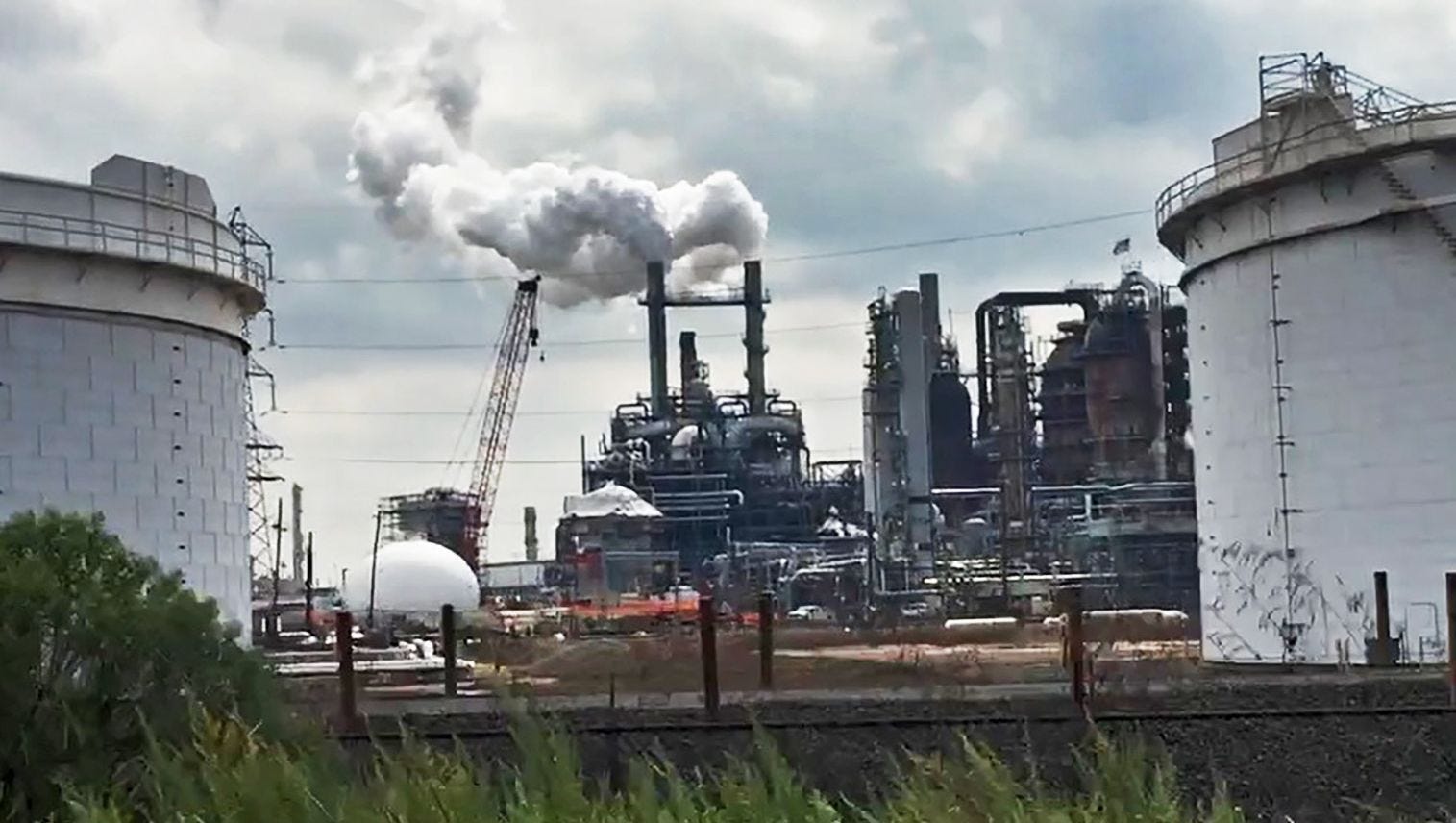 NJ just adopted one of the nation's toughest environmental justice laws. Here's what it does