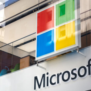 Microsoft sees improvement in services following outage