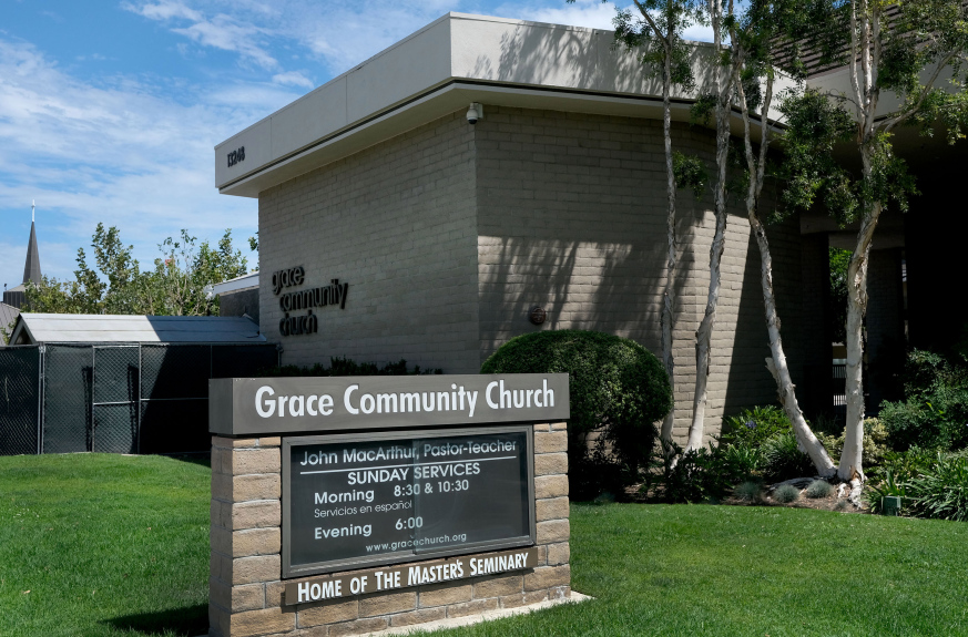 San Fernando Valley church, L.A. County square off in court over indoor ban
