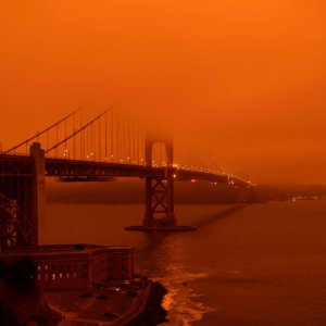 COVID and wildfire smoke put twindemic pressure on California, West Coast college students