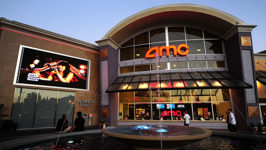 AMC Entertainment to "Run Out of Liquidity" in 6 Months, Ratings Agency Warns
