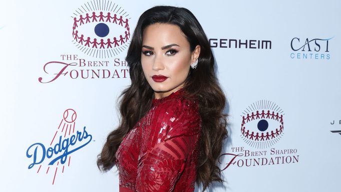 Demi Lovato To Host E!’s People’s Choice Awards