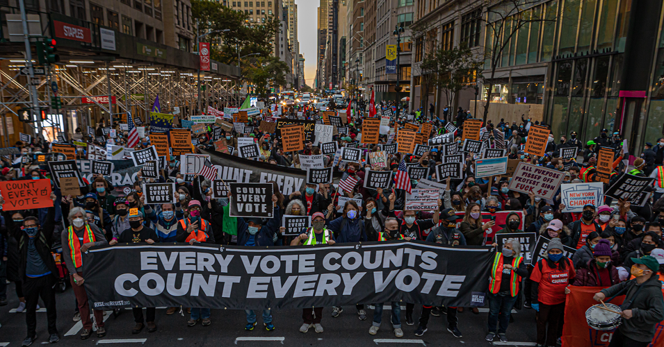 Over 700 Protesters Arrested in Minneapolis, NYC During "Count Every Vote" Demonstrations