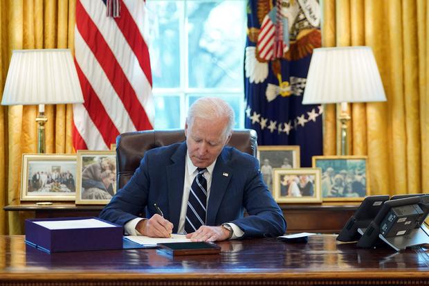 Biden signs $1.9 trillion American Rescue Plan into law