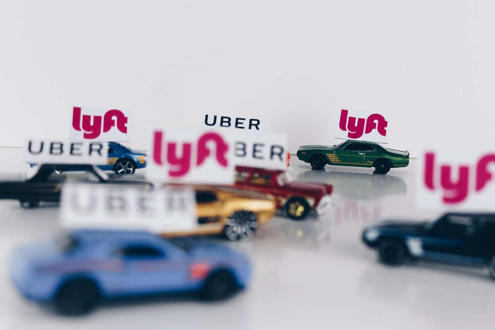 Uber-Lyft