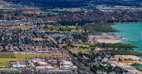 Lake Elsinore, city and shore.