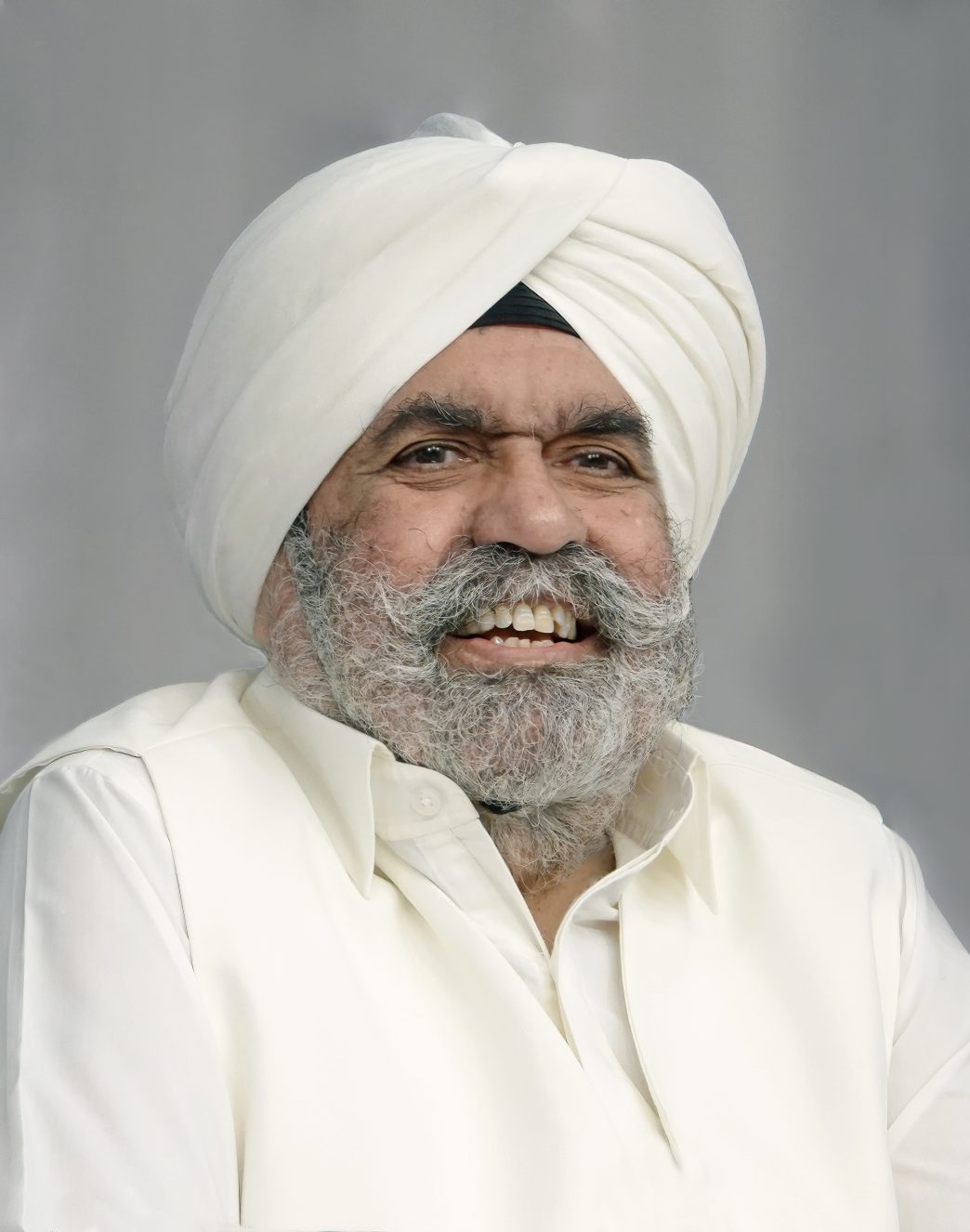 Sant Rajinder Singh Ji Maharaj, spiritual leader of Science of Spirituality Meditation Center Pasadena.