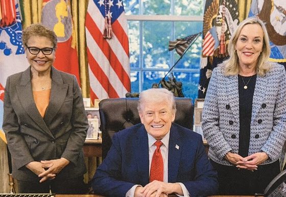 LA Mayor Karen Bass, at left, and county Supervisor Kathryn Barger meet with President Donald Trump on Wednesday, April 22 in the Oval Office to advocate for federal assistance with recovery from the Eaton and Palisades wildfires.