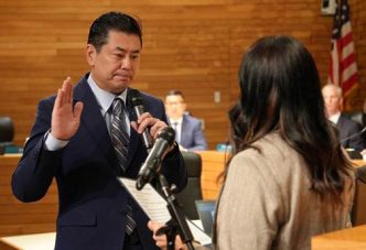 Arcadia Councilman Paul Cheng takes the mayoral oath Tuesday, May 19.