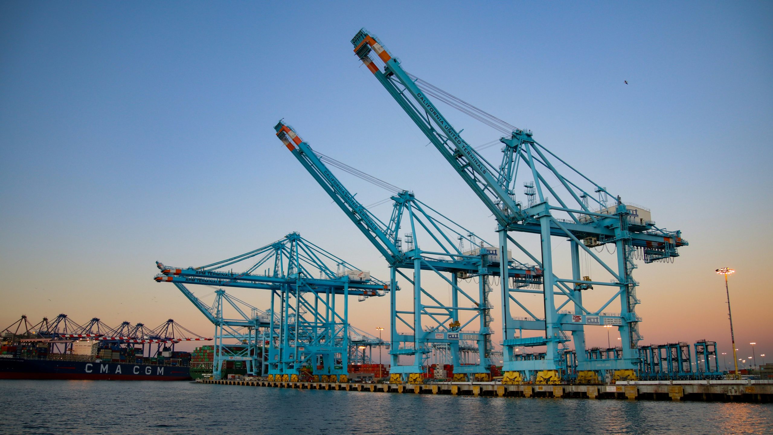 UCLA Anderson Forecast: Oil shock replaces tariffs as leading risk to U.S. economy