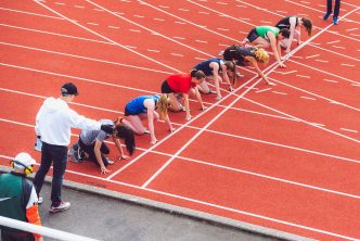 Track race, running.