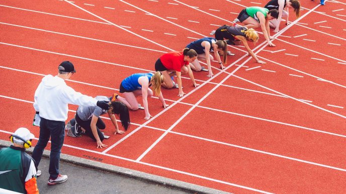 Track race, running.