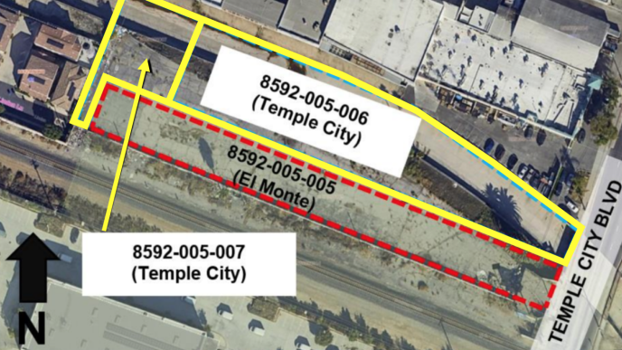 The site of the proposed self-storage facility in Temple City and El Monte.